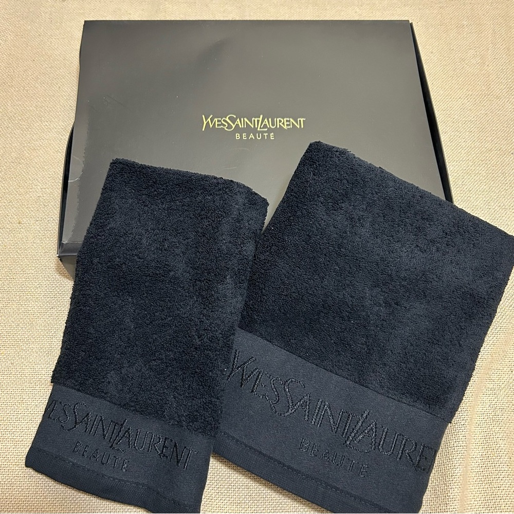 YSL Beaute Black Towel Set New in Box